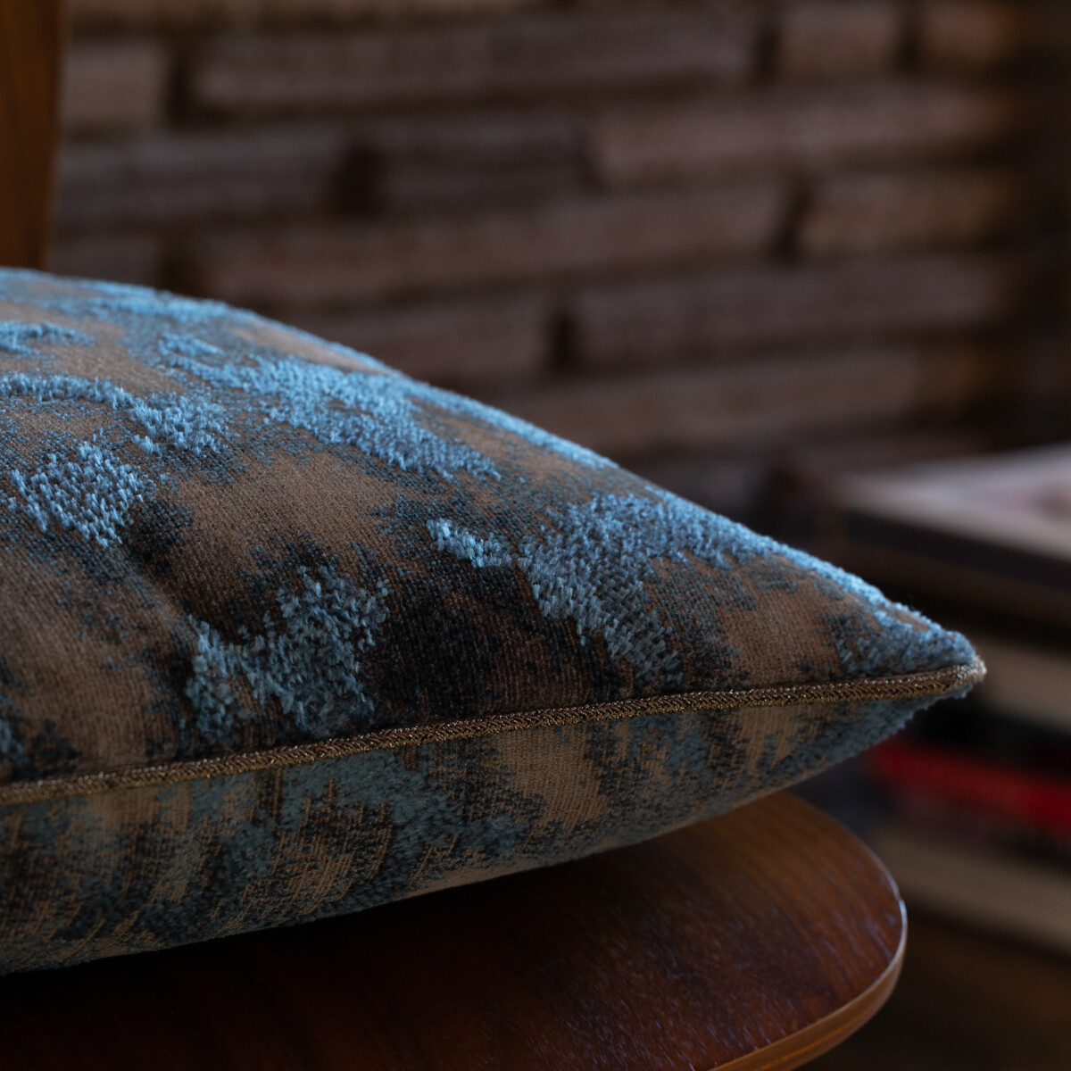 FRANCOISE METALLIC CORD WITH TAPE - ANTIQUE GOLD - Samuel