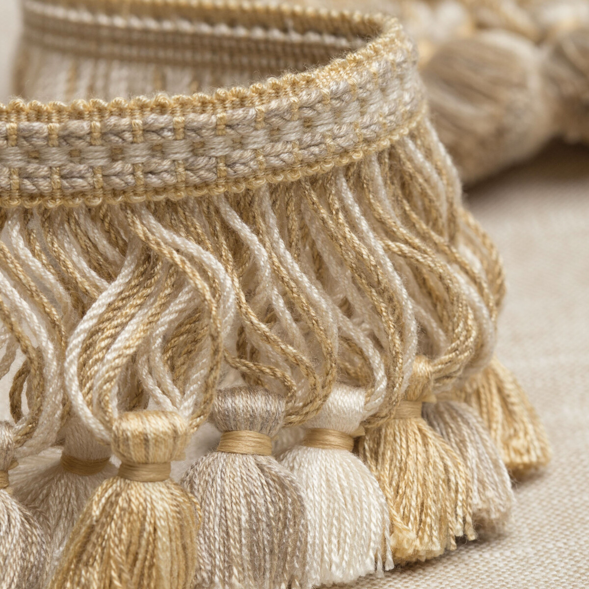 VERONIQUE TASSEL FRINGE - BLOSSOM - Samuel and Sons