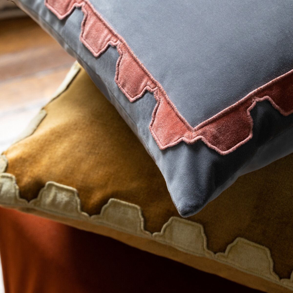 DORSET VELVET SCALLOP - PORCELAIN - Samuel and Sons