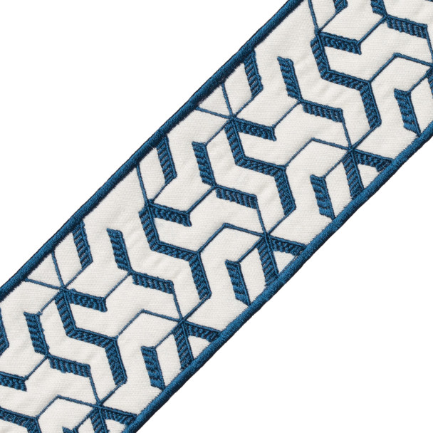 BORDERS/TAPES - COLTON EMBROIDERED BORDER - 02